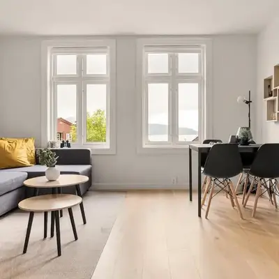 Dinbnb Apartments I Views & Street Parking in Sandviken