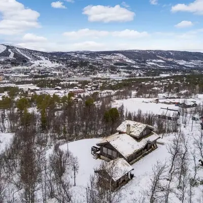 Large cabin with spectacular views in Geilo