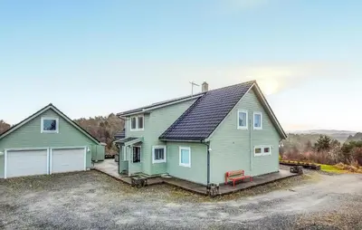 Gallery image of Stunning Home In Sveio With Wifi in Sveio