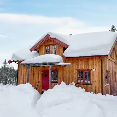 2 Bedroom Nice Home In Aust- Torpa