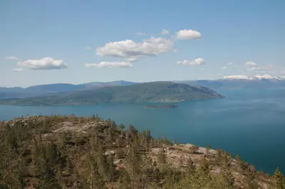 a view of a large body of water at Fjordhytte-3 in traumhafter Lage 100 Meter vom Hardangerfjord, Motorboot mietbar in Ænes