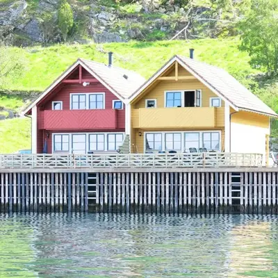Fjordhytte-16 direkt am Sognefjord in Bjordal