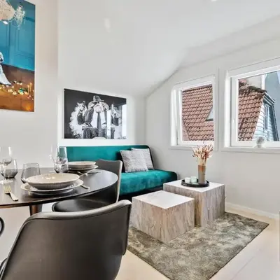 Luxury Suite in Charming Area