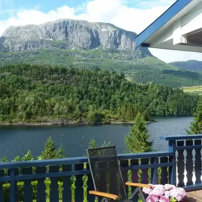 10 person holiday home in Bygstad-By Traum