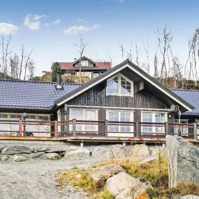 Nice Home In Straumgjerde With Wifi