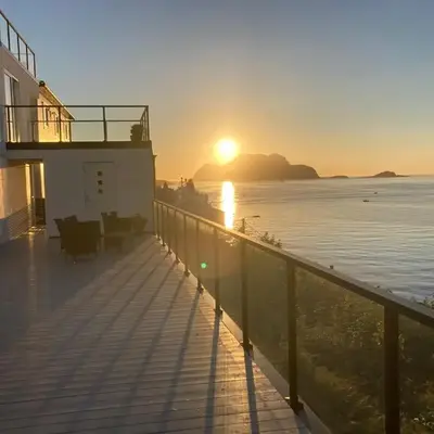 Fjord view in centre with parking