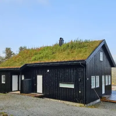 5 Bedroom Nice Home In Edland