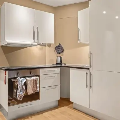 DINBNB Apartments l Historical Building I 100m To University Museum