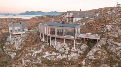 an image of a house on a cliff at Runde Panorama - Batavia Dream in Terøy