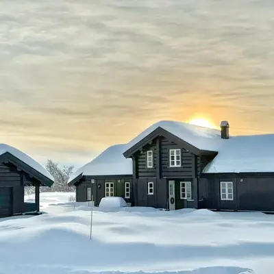 Cozy Cabin With Ski Trail Access