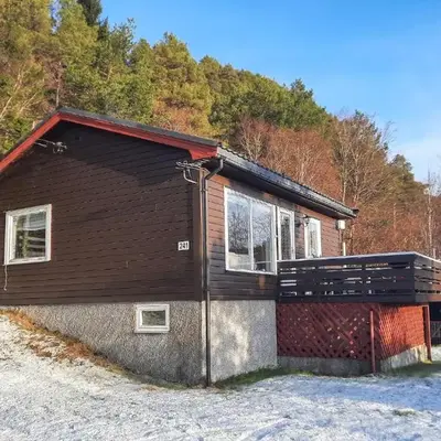 Stunning Home In Øydegard