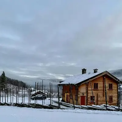 Cabin With Wooden Interior By Lake Tinnsjøen