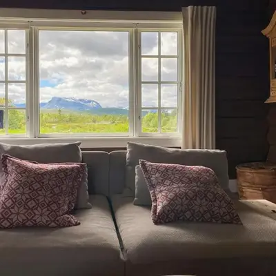 Spacious Family Cabin Near Nordre Syndin