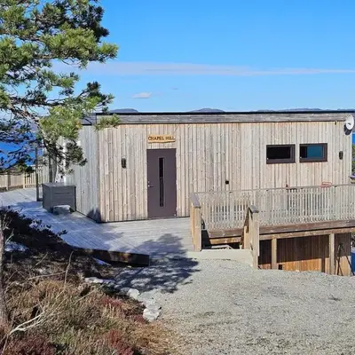 Large modern cabin with a spectacular view!