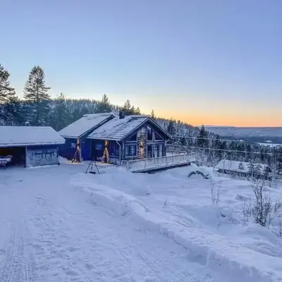 3 Bedroom Cozy Home In Rendalen