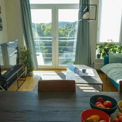 Solrik leilighet på Byåsen