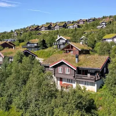 Large Cabin With Stunning Views!