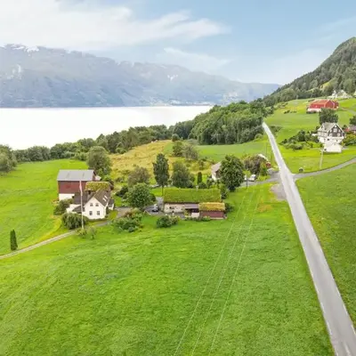 Nice Home In Stårheim With Wifi