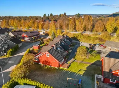 an aerial view of a house in a residential neighborhood at Hus i Verdal med 3 soverom in Verdal