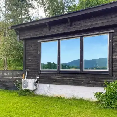 1 Bedroom Gorgeous Apartment In Kvisvik
