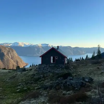 Støl ved Sognefjorden