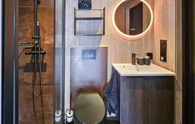 a bathroom with a shower and a sink at Beautiful Home In Tuddal With Wifi in Tuddal