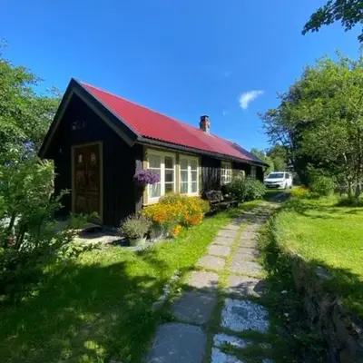 Lite hus i hagen
