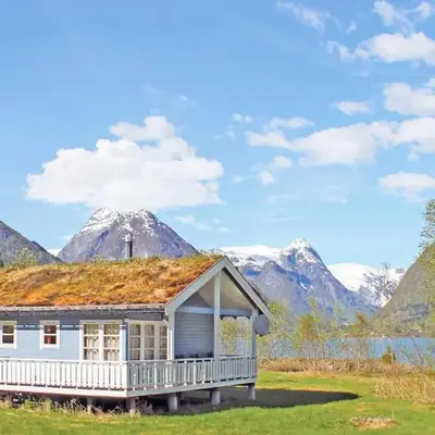 Stunning Home In Fjærland