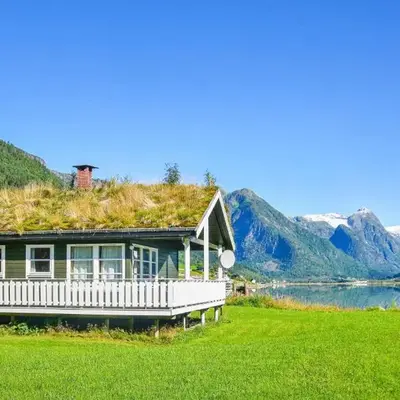 Awesome Home In Fjærland