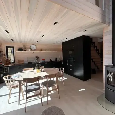 Rinden cabin
