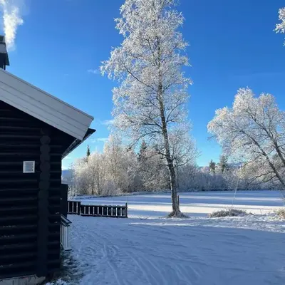 Log Cabin With Mountain View