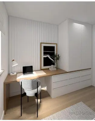 a room with a desk with a laptop and a chair at Wow in Bergen