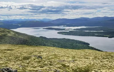 a view of a lake from the top of a mountain at 4 Bedroom Stunning Home In Tynset in Tynset