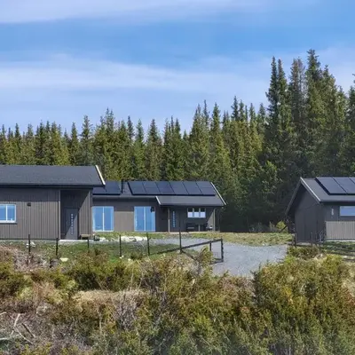 Koselig liten fjellhytte i flott turterreng både sommer og vinter