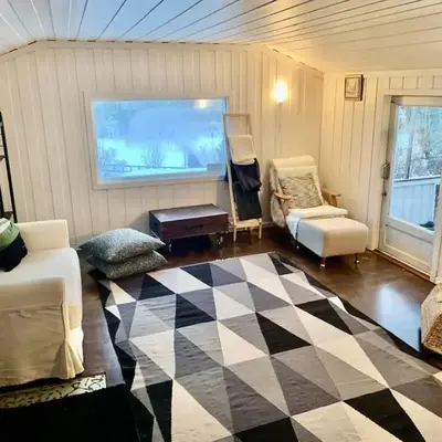 Cabin at Hestsjøen Badeplass