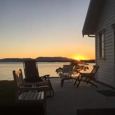 Gorgeous views and sunsets in Halsnøy