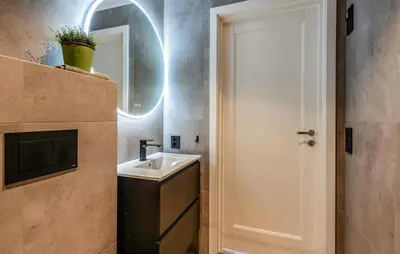 a bathroom with a sink and a mirror at Amazing Home In Ål - With Wifi in Ål