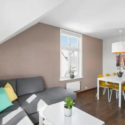 Large apartment with 5 bedrooms