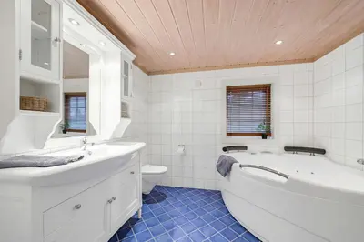 Gallery image of Cabin Between Mountain And Forest in Lampeland