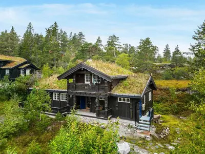 Gallery image of Cabin Between Mountain And Forest in Lampeland