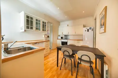 Gallery image of Spacious 4BR near Downtown & Ocean in Bergen