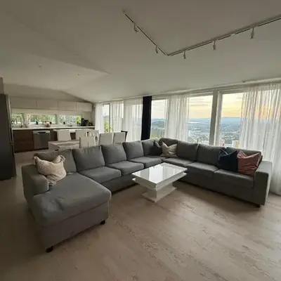 Home with 5 bedrooms