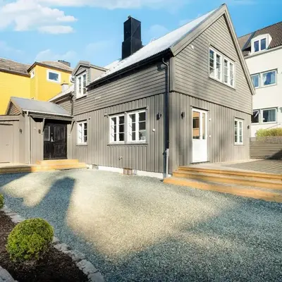 Sentralt beliggende enebolig på Møllenberg