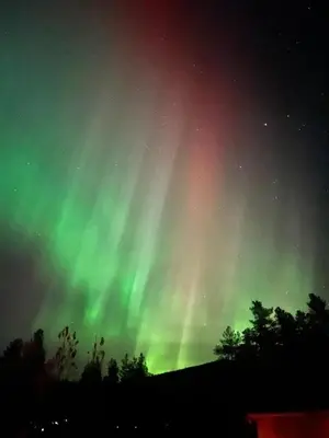 an image of the northern lights in the sky at Lykke House Hot Tub, Grill Hut Northern Lights in Trysil