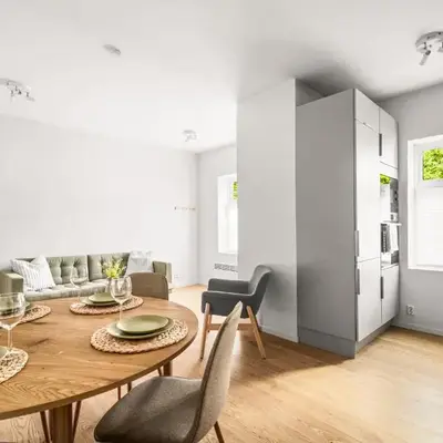 Light & Modern