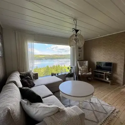 Idyllic cottage with a view
