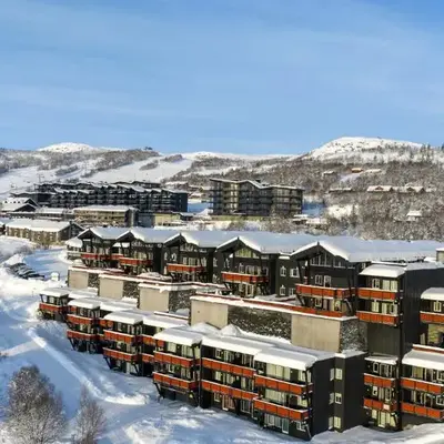 Stor Og Moderne Leilighet I Sentrum