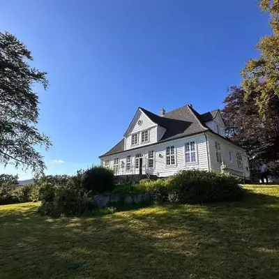 Historic villa with large garden