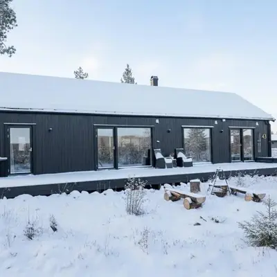 Winter cabin with Jacuzzi