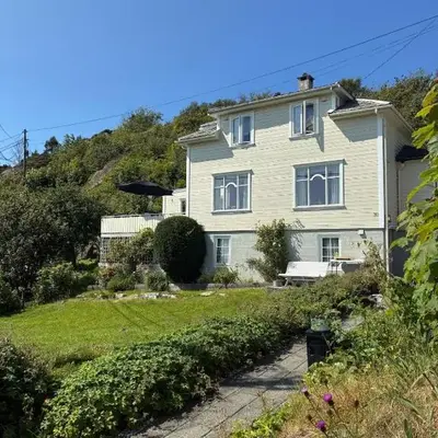 Holiday home in Espevær